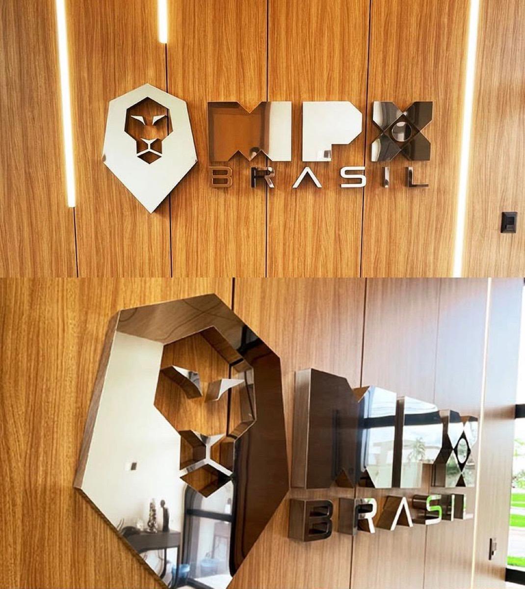 Letras caixa