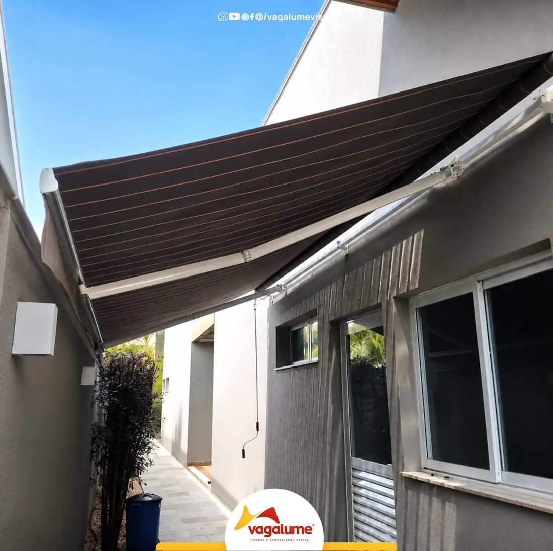 Toldo articulado Tecido náutico listrado, obra entregue pela Vagalume em Sinop MT